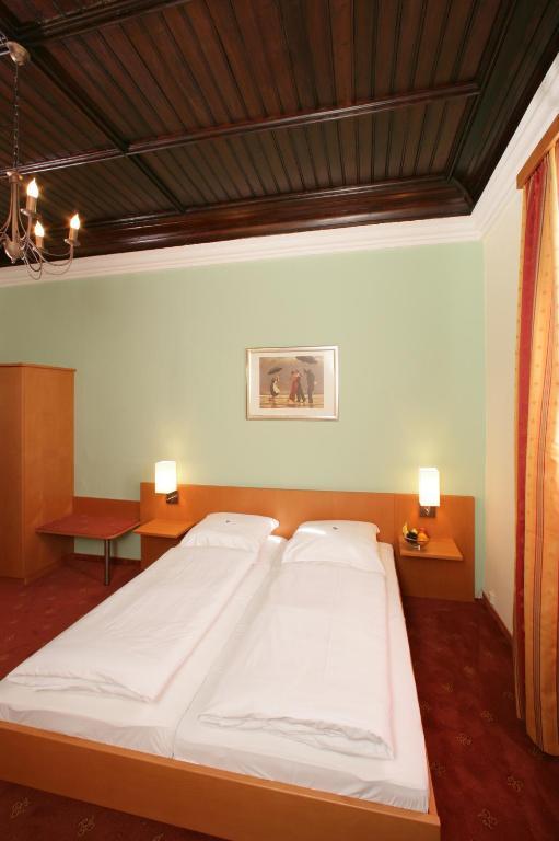 Altstadt-hotel Zieglerbraeu Отель 3*