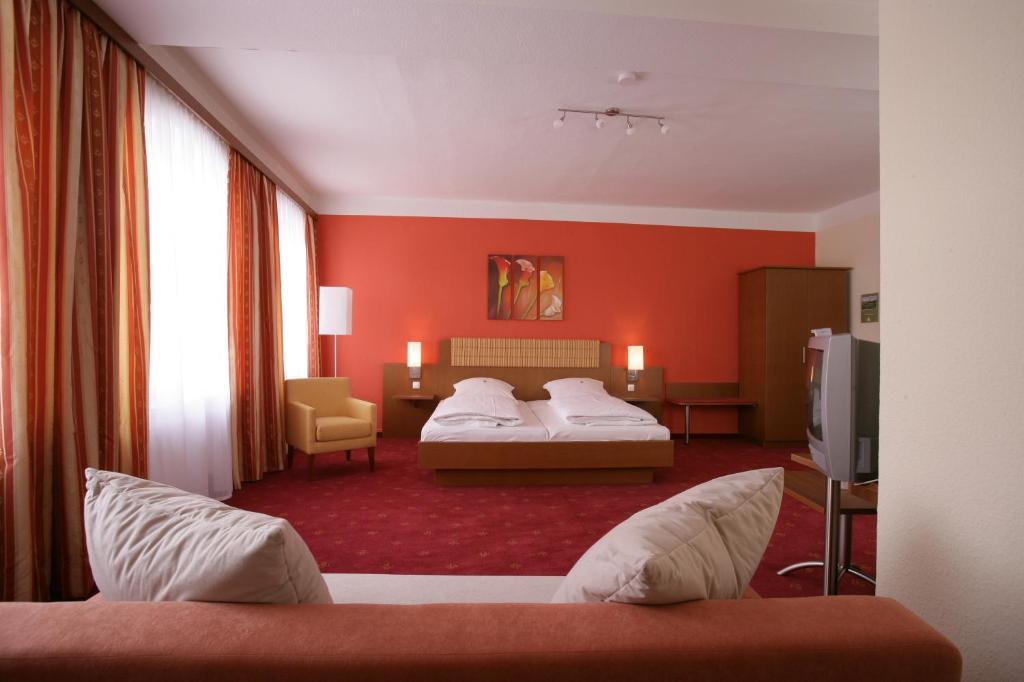 Altstadt-hotel Zieglerbraeu Hotel